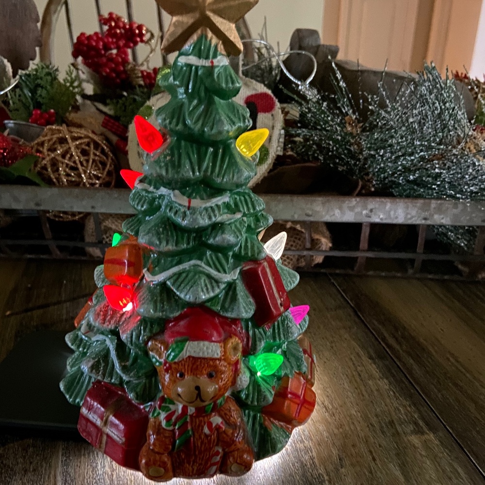 Vintage Ceramic Christmas Tree w Bear
